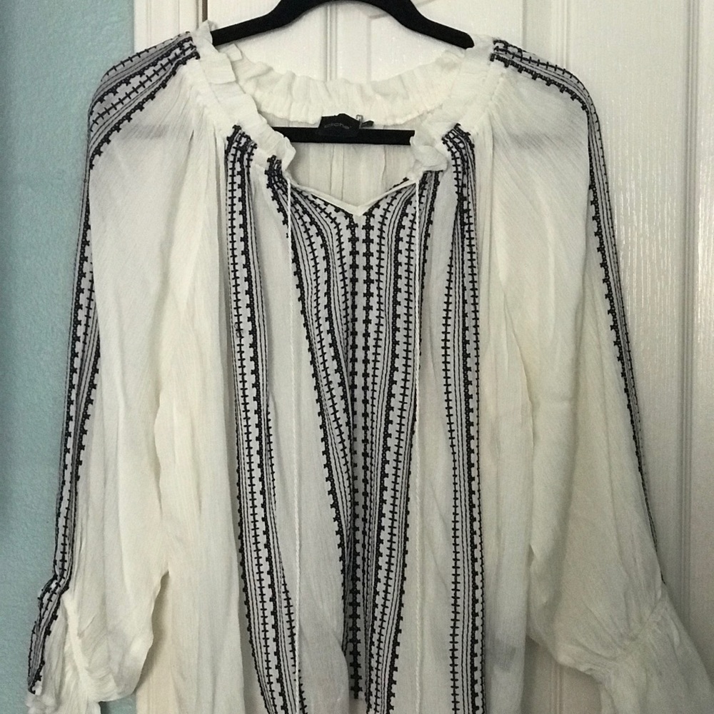 Off-shoulder Peasant Top